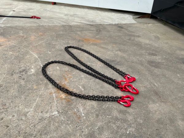 UNUSED 10 TONNE / 3mts LIFTING CHAINS.......1679t. 386276733