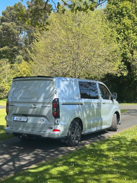 2025 Ford Tourneo Custom - Premium Spec – 386277507