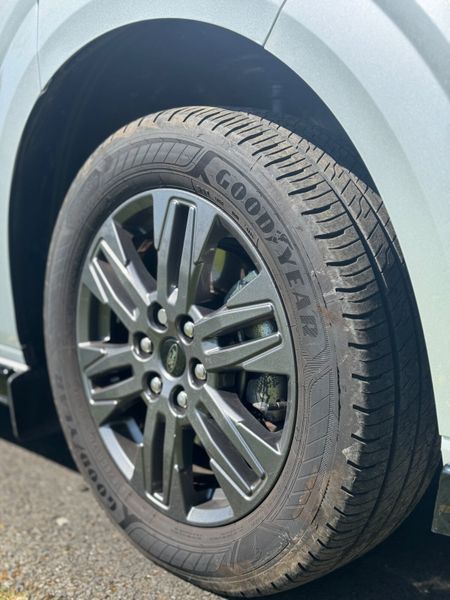 2025 Ford Tourneo Custom - Premium Spec – 386277528