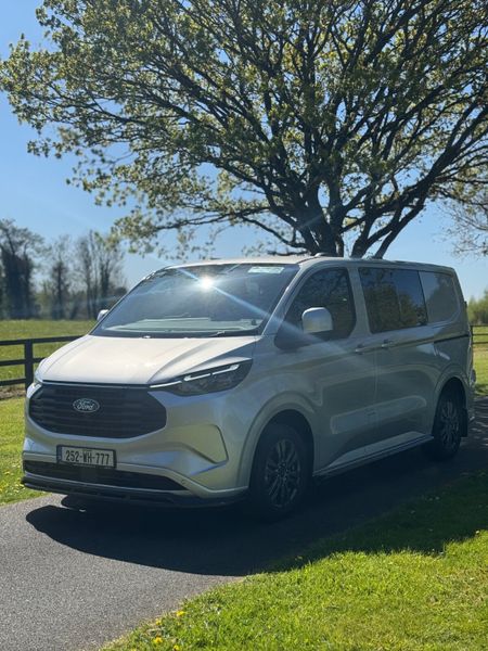2025 Ford Tourneo Custom - Premium Spec – 386277531