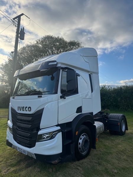 2023 Iveco S-Way 420 – High Roof – Automatic 386279363