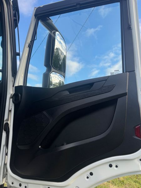 2023 Iveco S-Way 420 – High Roof – Automatic 386279390