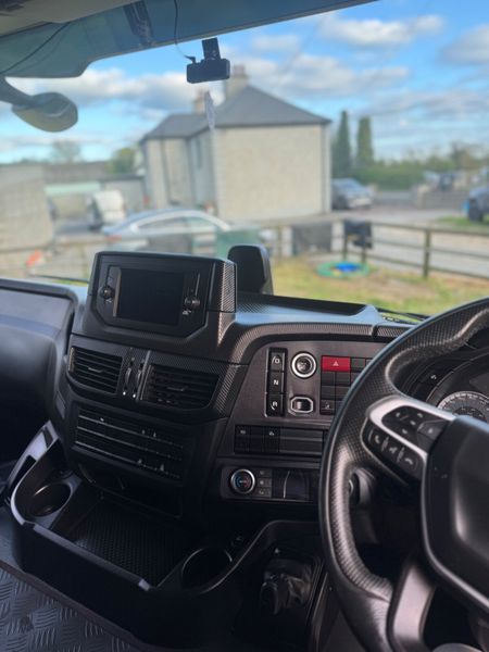 2023 Iveco S-Way 420 – High Roof – Automatic 386279412