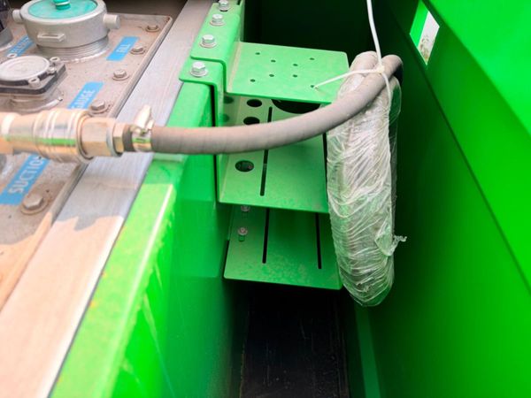 new 2023 DYMAC 2650 litres fuel bowser adblue...18 386215460