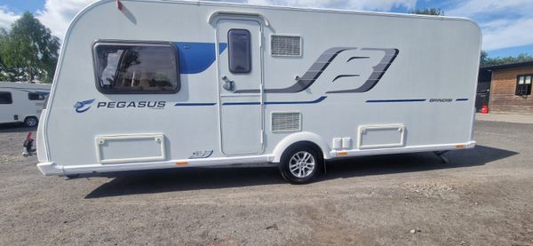 Bailey Pegasus Island Bed Caravan 386342682