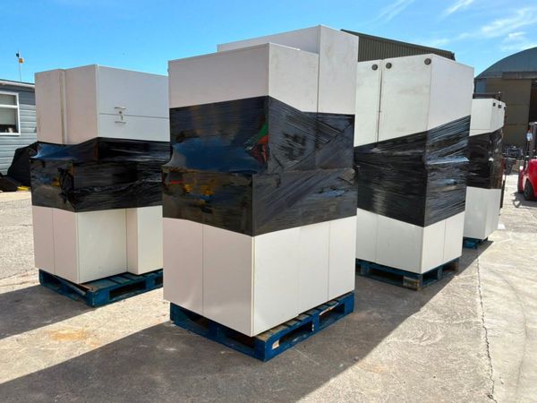 KITCHEN / CANTEEN STORAGE CABINET.....ALC1. 386366471