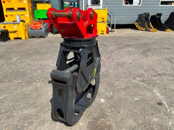 UNUSED LOG SPLITTING GRAB....45mm PINS...2134. 386371723