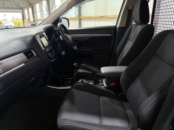 2018 Mitsubishi Outlander 4X4 2.3 Commercial 386385090