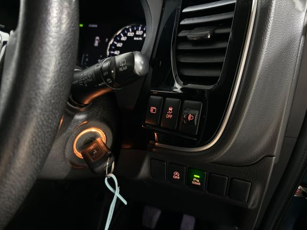 2018 Mitsubishi Outlander 4X4 2.3 Commercial 386385097