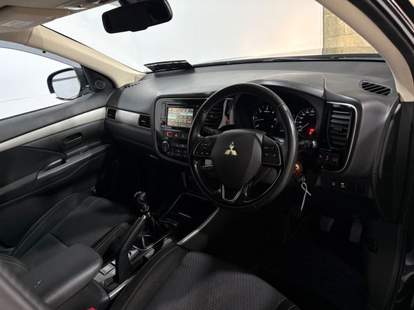 2018 Mitsubishi Outlander 4X4 2.3 Commercial 386385098