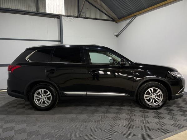 2018 Mitsubishi Outlander 4X4 2.3 Commercial 386385028