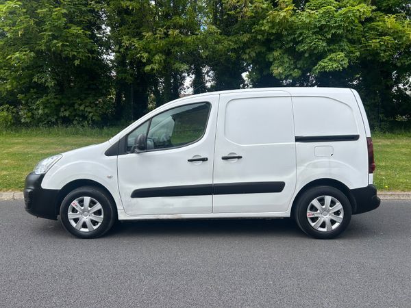 Citroen Berlingo 2018 JUST PASSED CVRT 386324687