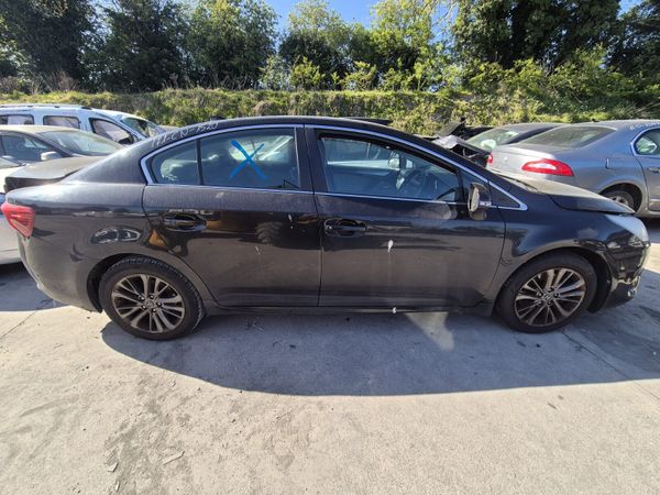2017 Toyota Avensis 2.0d *For Parts* 386441530