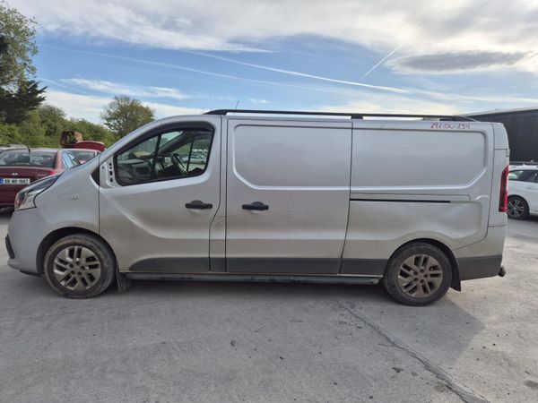2019 Renault Traffic *For Parts* 386441864