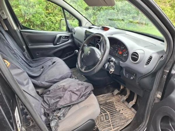 Peugeot Partner 2015 1.6 Tdi 3 Seater+Sliding door 386463014