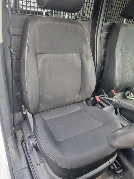 W Caddy Maxi 386472204