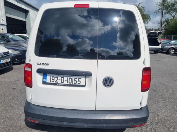 Volkswagen Caddy 2019 386472526
