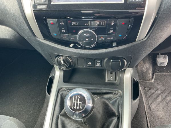 2017 NISSAN NAVARA CREW CAB 4X4 SPOTLESS 386581294