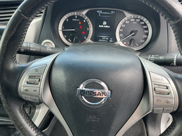 2017 NISSAN NAVARA CREW CAB 4X4 SPOTLESS 386581295