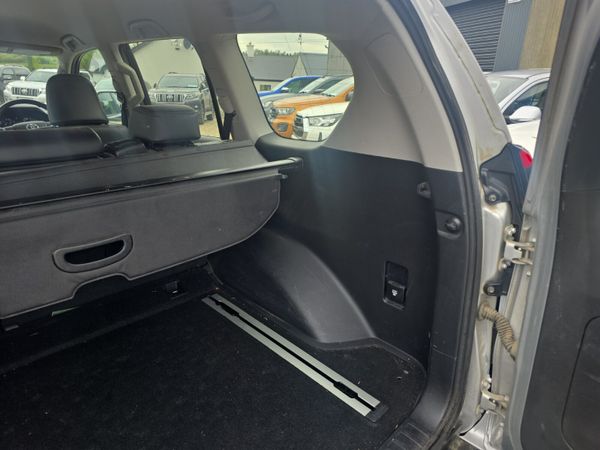 Toyota Land Cruiser LC Business Class 386667792