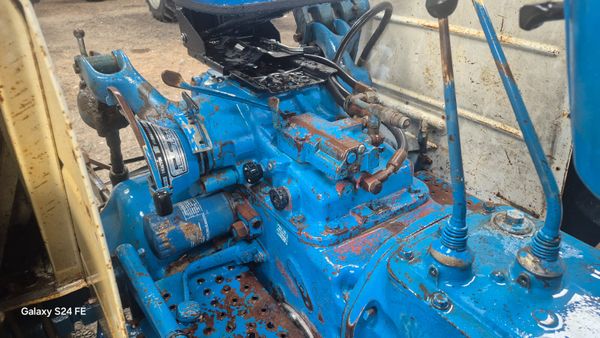 FORD 7000 2WD 386760152