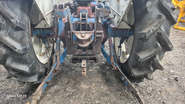 FORD 7000 2WD 386760430