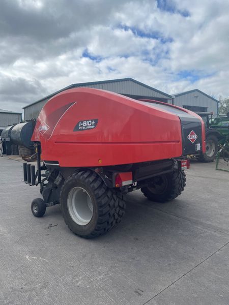 Kuhn Bio Baler 386732936