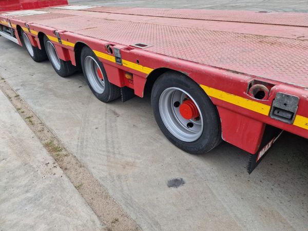 Max low ride trailer 386738612