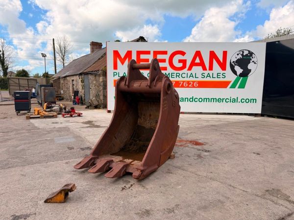 110mm / 100mm bucket to suit 50 / 60 ton machine.. 386847019