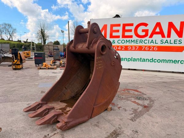 110mm / 100mm bucket to suit 50 / 60 ton machine.. 386847027