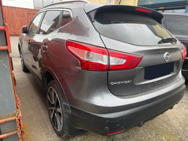 2015 Nissan Qashqai 1.6 Diesel For Breaking! 386850096