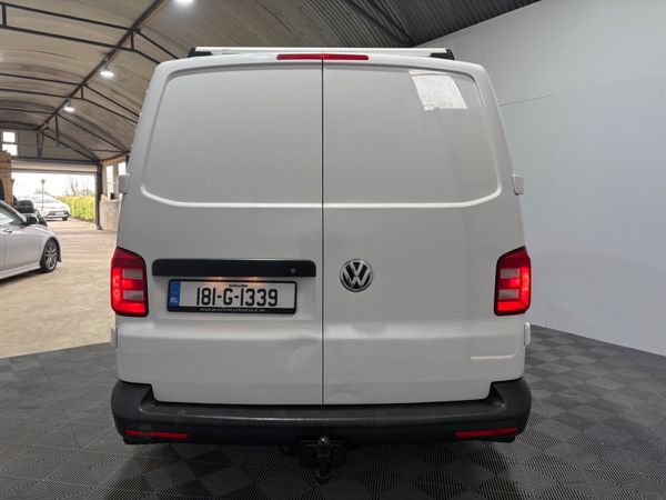 2018 Volkswagen Transporter T6 2.0 TDi 150 Bhp 386861639