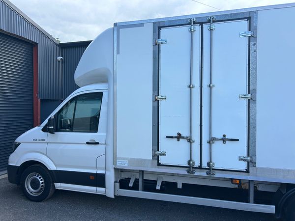2022 Man Tge Box body with tail lift - 180 Bhp 386886221