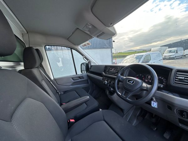 2022 Man Tge Box body with tail lift - 180 Bhp 386886230