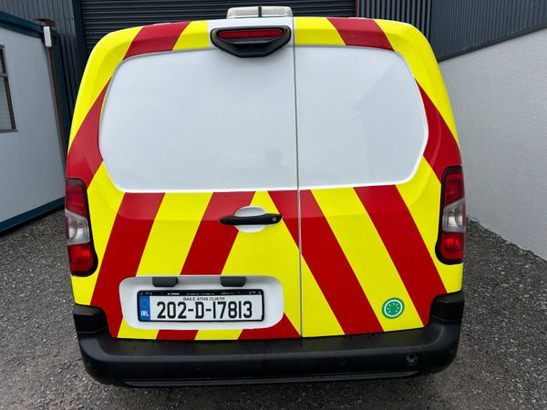 2020 Peugeot Partner Professional 386887706