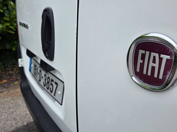 2015 Fiat Fiorino 1.3 Multijet CVRT 04/2027 386994853