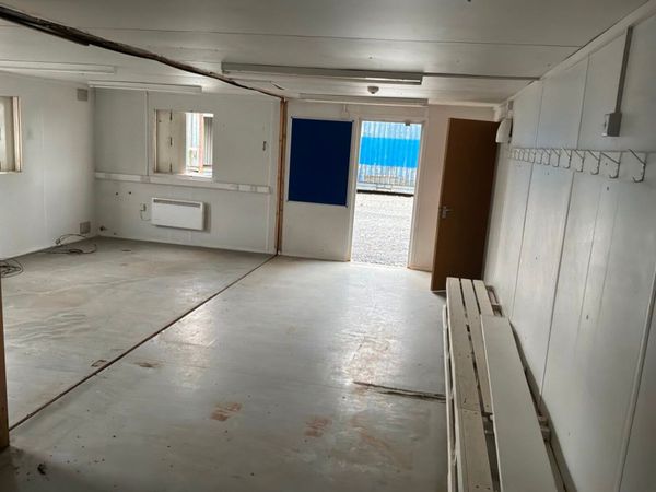 40ft x 32ft MODULAR CONTAINER /  SITE OFFICE. 386910992