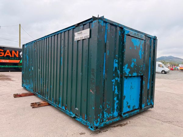 21 x 9 CHANGING / DRYING ROOM + SHOWER.1266P 386914366