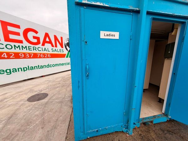 16 X 9 TOILET BLOCK UNIT ...male / female ...820p 386914383