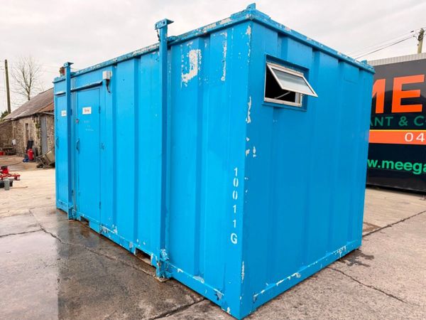 16 X 9 TOILET BLOCK UNIT ...male / female ...820p 386914394