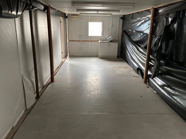 40ft x 32ft MODULAR CONTAINER /  SITE OFFICE. 386914418