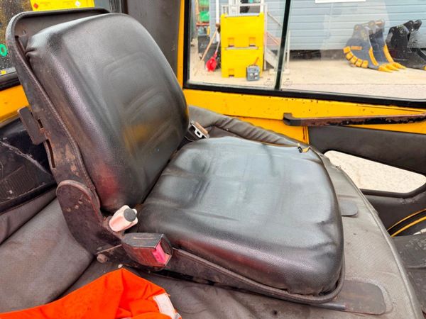 2006 HYSTER 5 TON FORKLIFT ... 5,115 HOURS 386918691