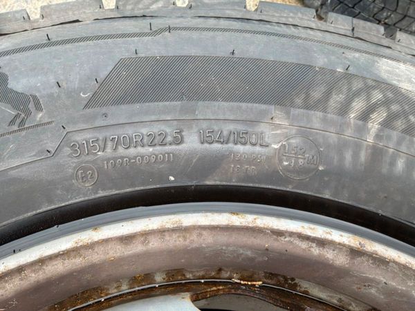 Scania R-Series 315/70/22.5 CONTINENTAL DRIVE TYRE 387044158
