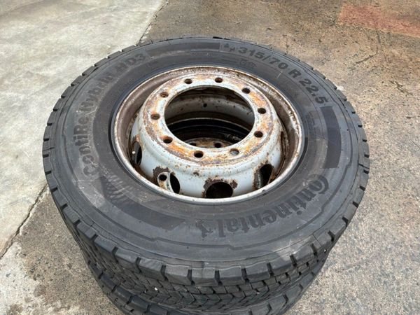 Scania R-Series 315/70/22.5 CONTINENTAL DRIVE TYRE 387044164