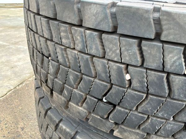 Scania R-Series 315/70/22.5 CONTINENTAL DRIVE TYRE 387044165