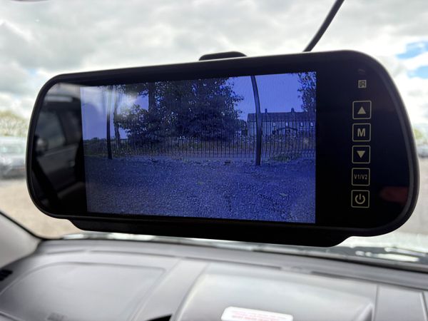 Mitsubishi L200 387044783