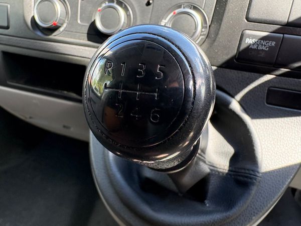 Volkswagen T5 Camper 387045024
