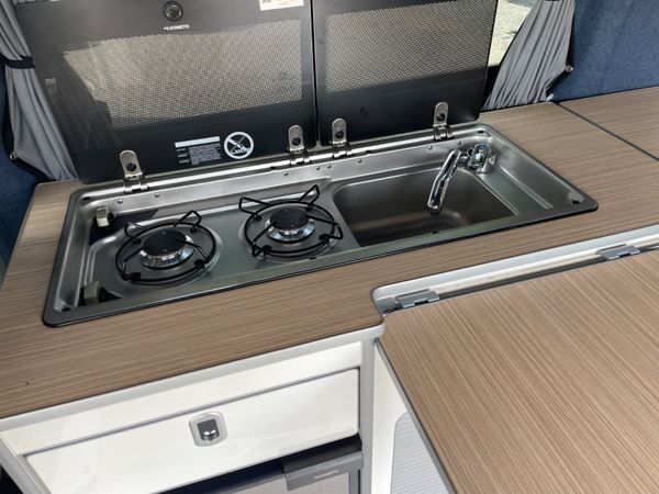 Volkswagen T5 Camper 387045350