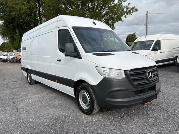 Mercedes-Benz Sprinter 387045853