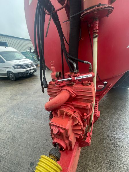 Redrock 1800 Slurry Tanker 387052701